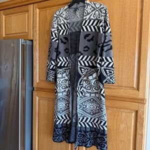 Elegant Black and Gray Women's Cardigan